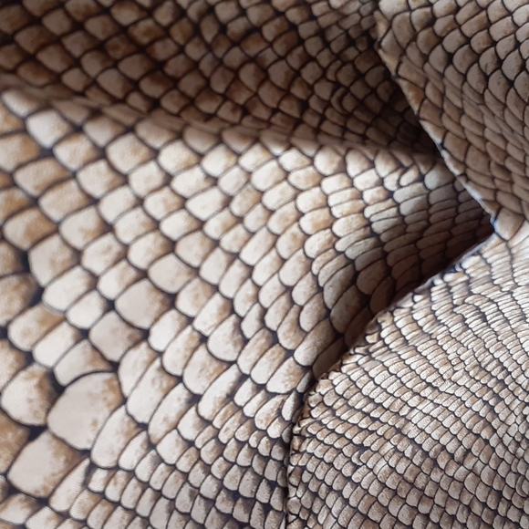 Anne Pinkerton vintage 100% silk snakeskin print jacket sz 2 - Picture 6 of 7